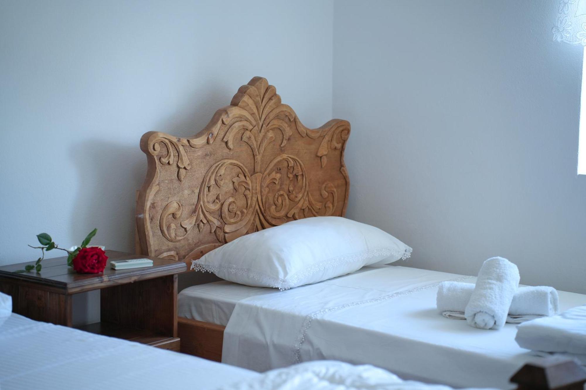 Guri Guesthouse Gjirokastër Екстериор снимка