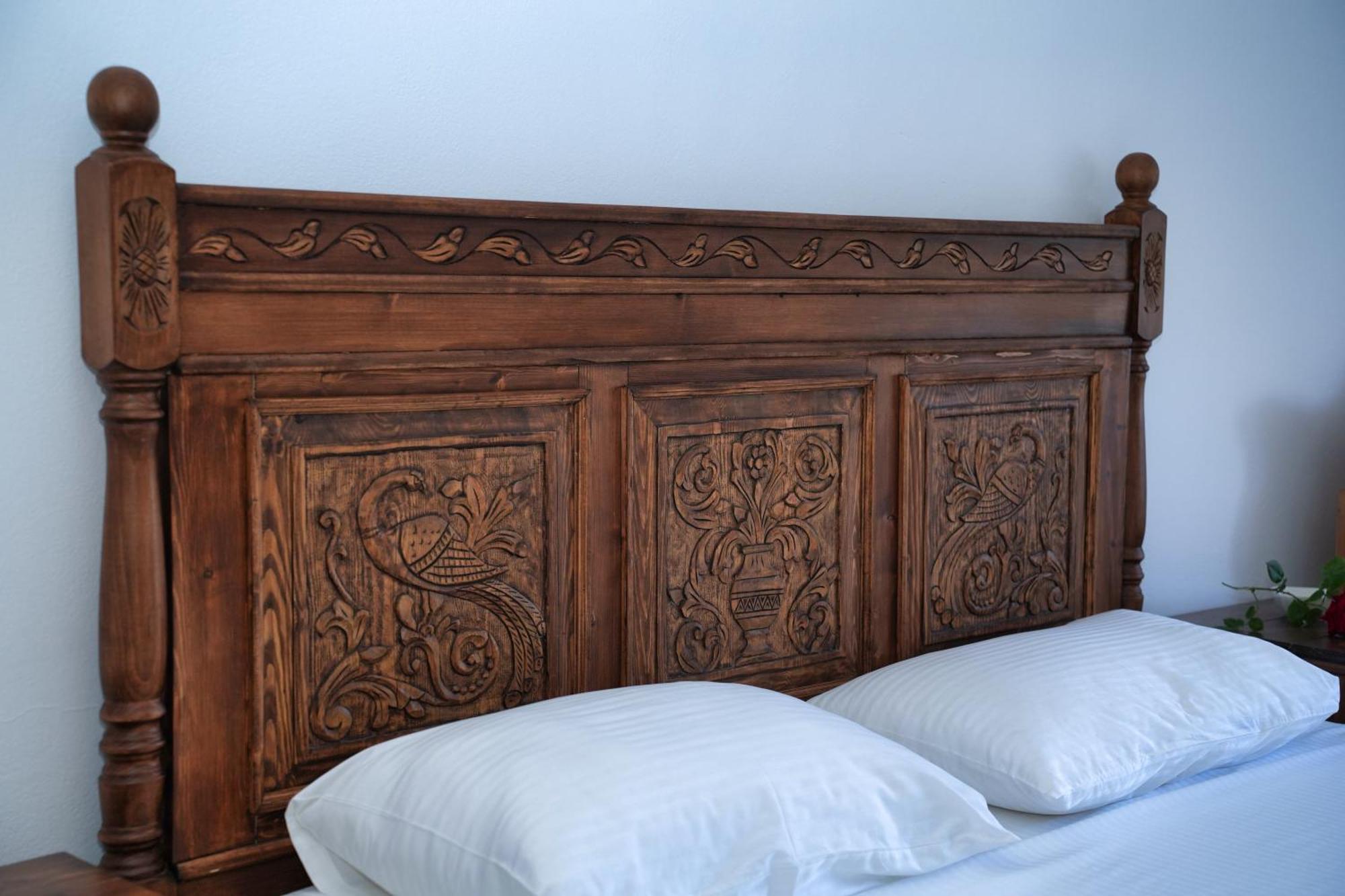 Guri Guesthouse Gjirokastër Екстериор снимка